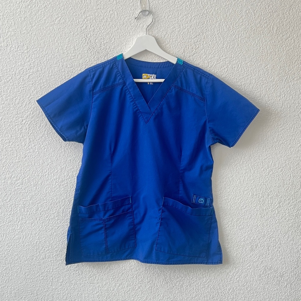 Wonder Flex Blue Small Short Sleeve Health Care Medical Scrub Top with Pockets